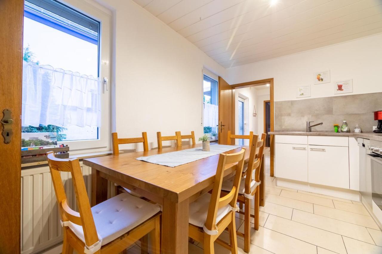 Ferienwohnung Oberhausen Alstaden エクステリア 写真