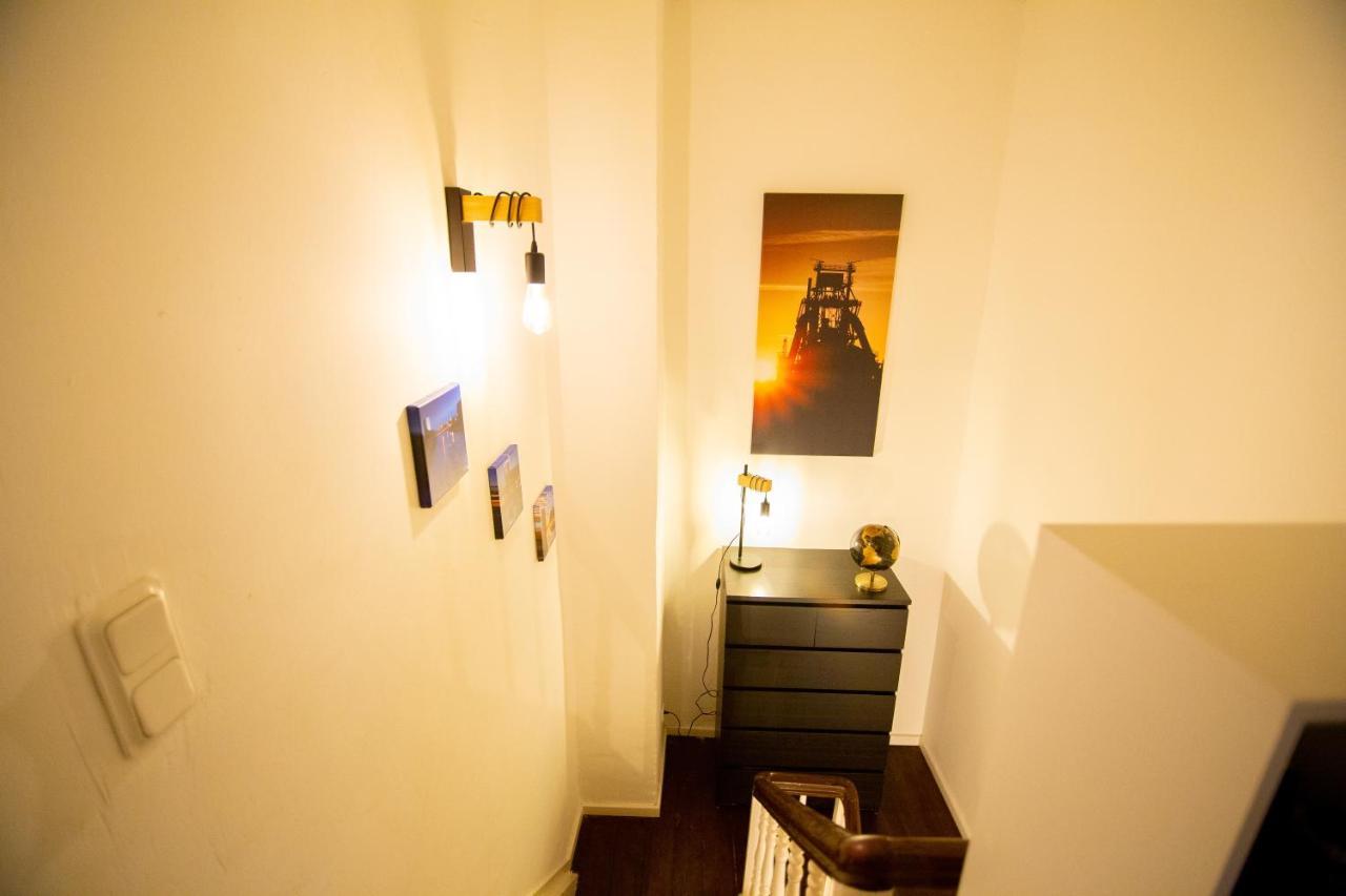 Ferienwohnung Oberhausen Alstaden エクステリア 写真