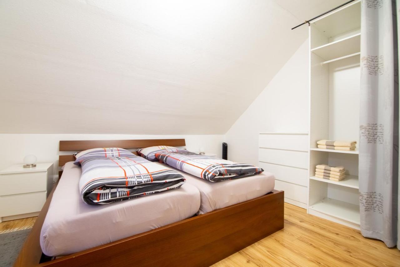 Ferienwohnung Oberhausen Alstaden エクステリア 写真