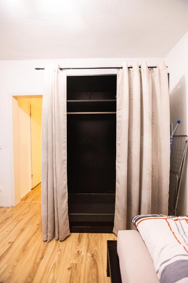 Ferienwohnung Oberhausen Alstaden エクステリア 写真