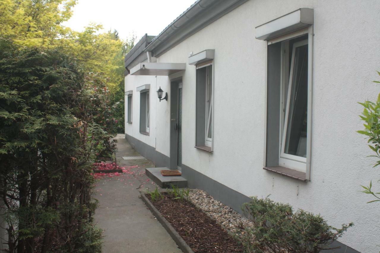 Ferienwohnung Oberhausen Alstaden エクステリア 写真